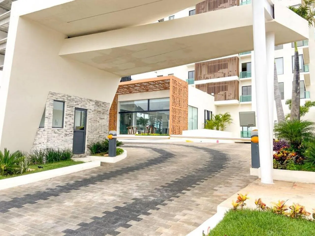 New 2Br Unit With Luxury Amenities Apartment Playa del Carmen Mexico