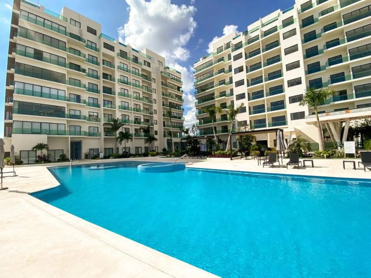 New 2Br Unit With Luxury Amenities Apartment Playa del Carmen